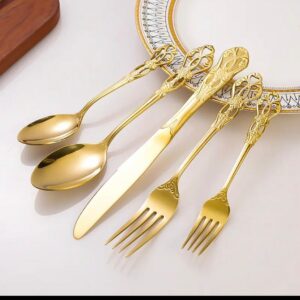 Cutleries ( knife, spoon and fork)